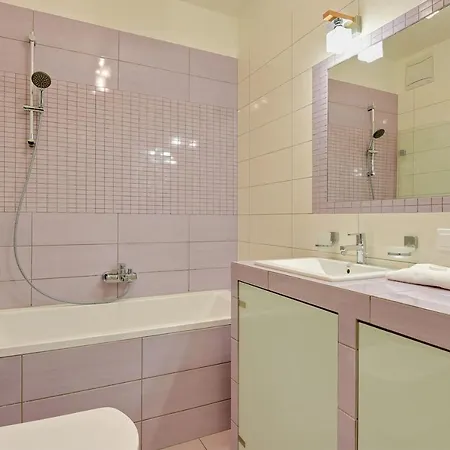 Hallera 165 By Downtown