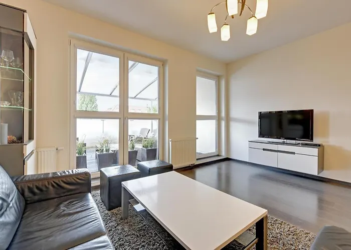 Hallera 165 By Downtown דירה